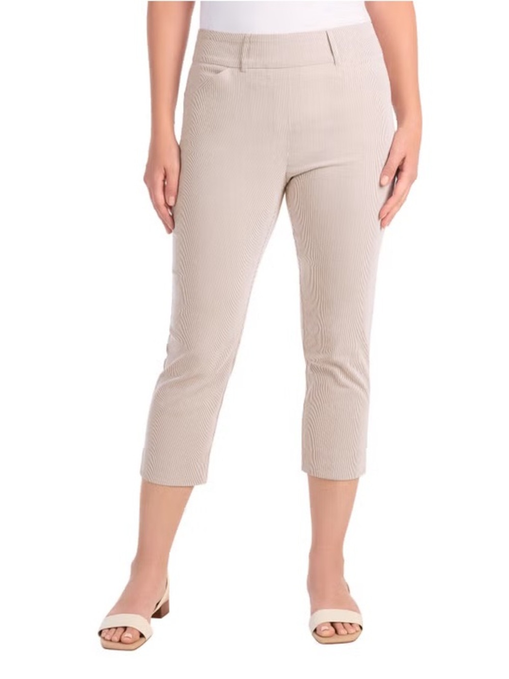 NWT Hilary Radley Beige Pull-On Capri Pants ✨